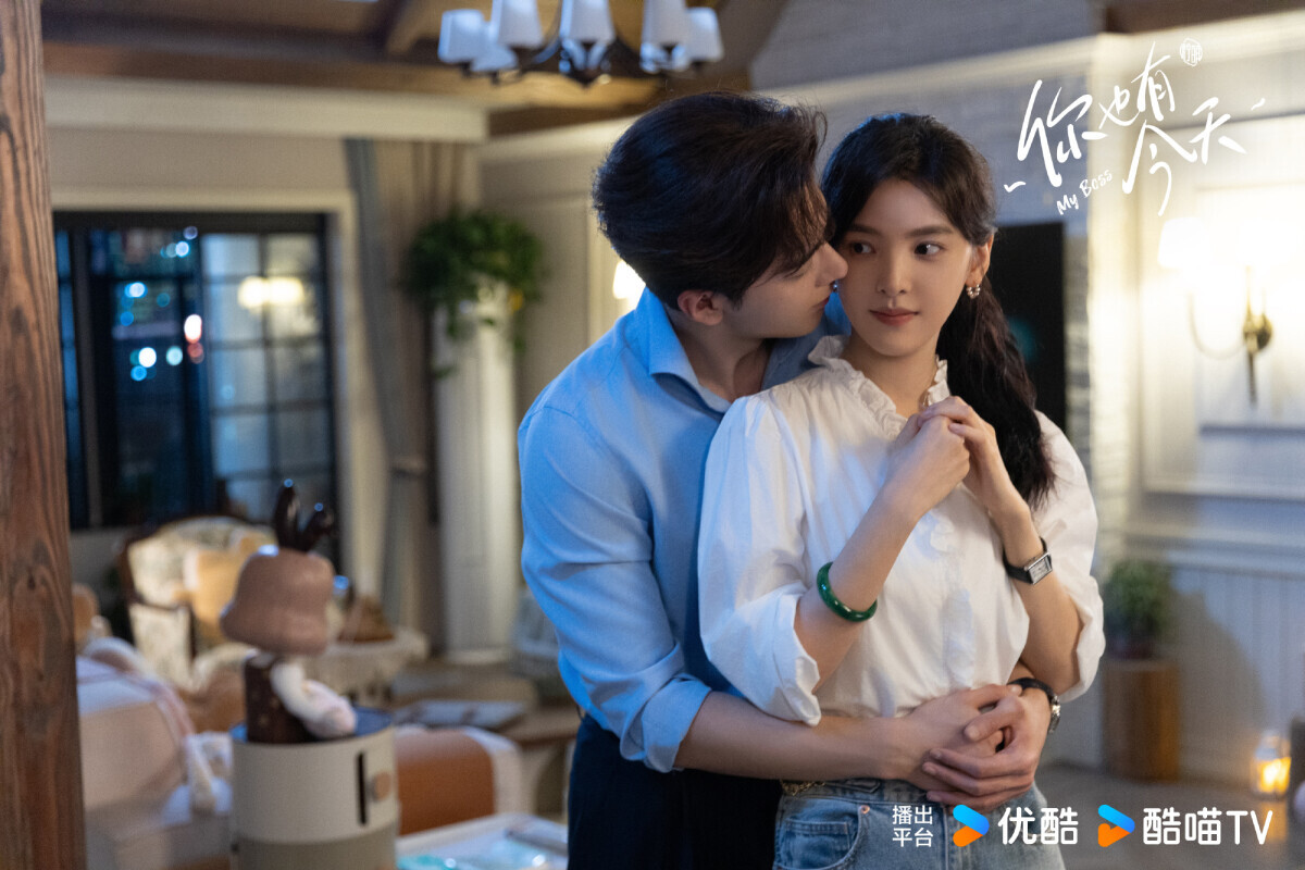 Line戲劇春節聲量排行榜TOP10！《我的大叔》第6，《愛愛內含光》第3，冠軍沒人比得過