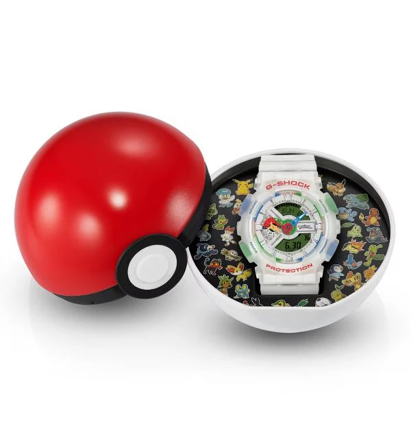 除了錶款本身，「G-Shock」這次連包裝也沒有馬虎。錶背，不僅刻上寶可夢30週年專屬紀念Logo，錶盒更直接以熟悉的紅、黑、白配色的精靈球為靈感打造，讓開箱充滿儀式感。粉絲們就算捨不得天天戴，光把整組收藏放進展示櫃，都已經很有紀念價值囉〜
