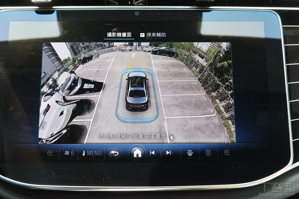 Mercedes Benz 五大聰明科技，自動停車、輔助駕駛、乘車五感升級