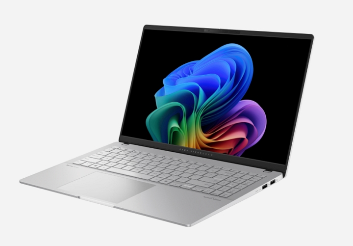 Asus Vivobook S 15預購開跑！Copilot+PC 搭載 Qualcomm Snapdragon X Elite 處理器、售價 49,900 元