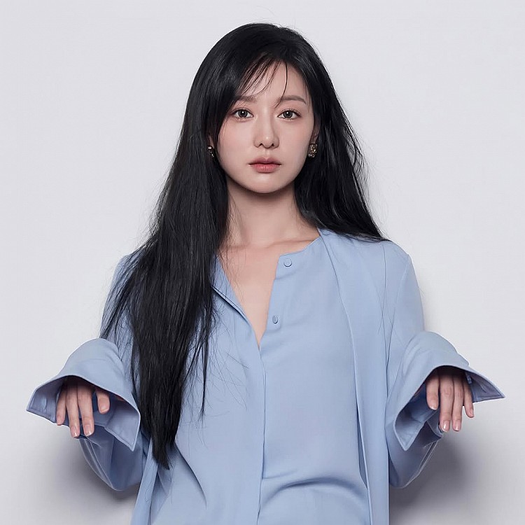 IU化妝師小臉上妝技巧3：輪廓線修容