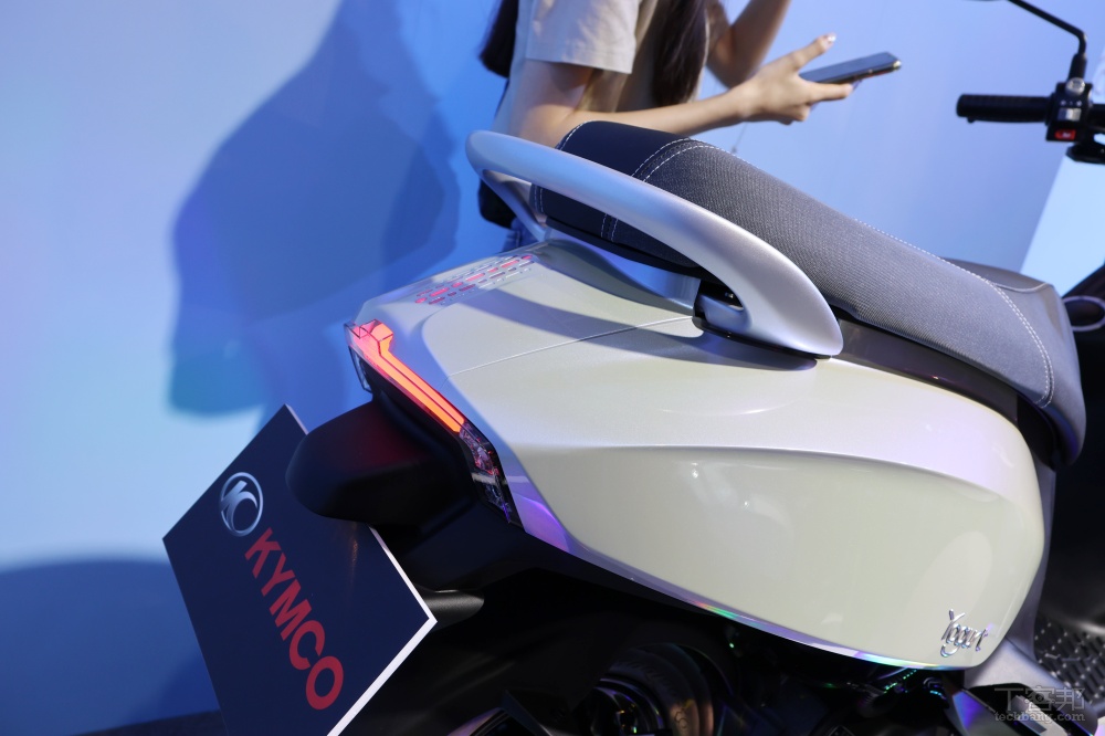 Kymco Yogurt 125 2025 mot chiec xe ga thu vi nhung co gia ban lam nhieu chi em chun buoc - 3