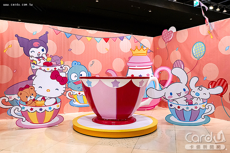 三麗鷗樂園萌翻夢時代　布丁狗出道30年玩快閃