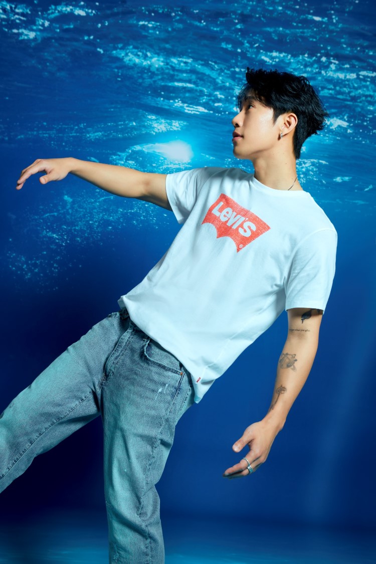 告別夏日悶熱：Levi’s® Performance Cool 冰薄荷 DeMINT 丹寧新技術登場，穿出清爽新感受 | LINE購物