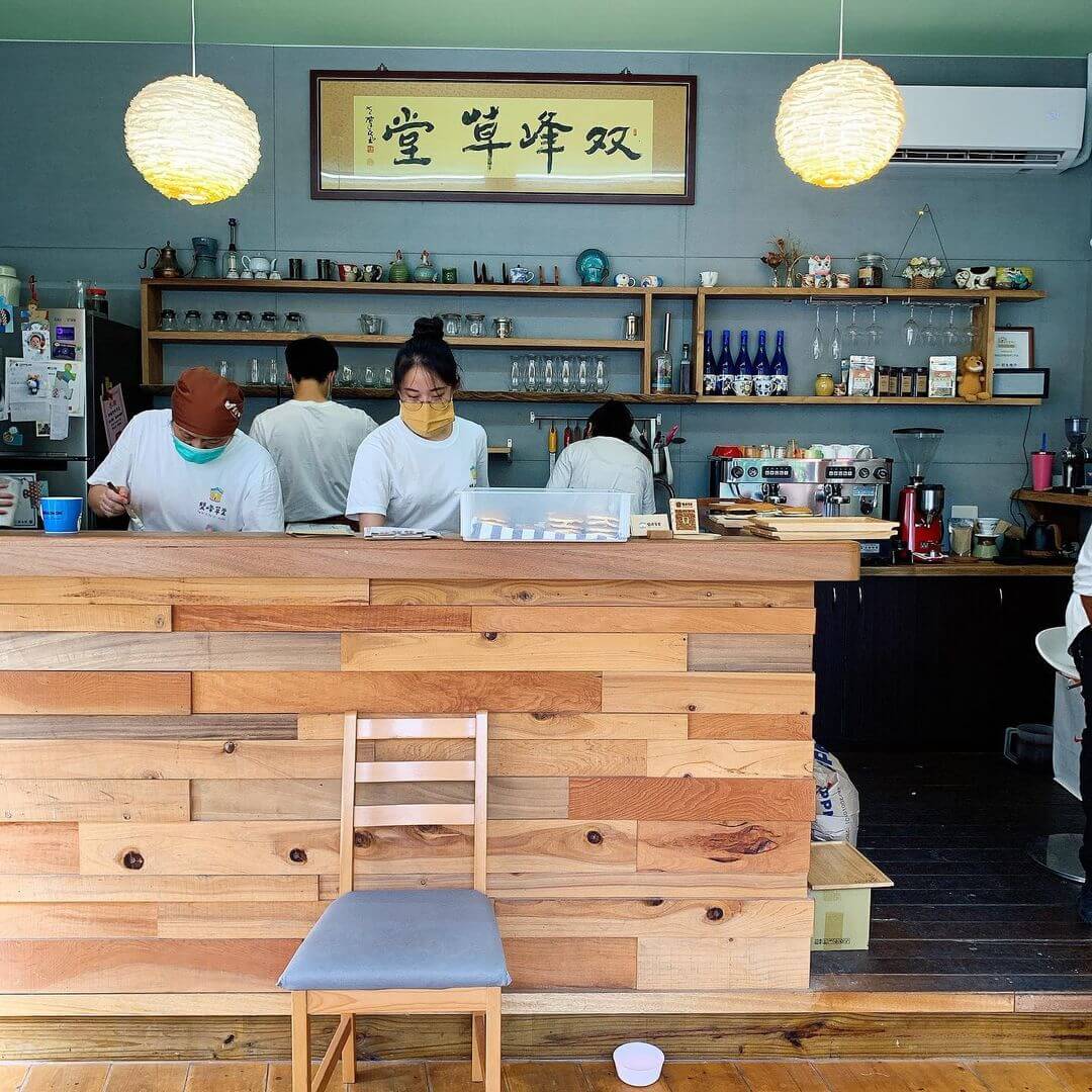 苗栗一日遊｜除了賞杭菊，還能喝杭菊咖啡！杭菊花季的苗栗銅鑼一日遊提案