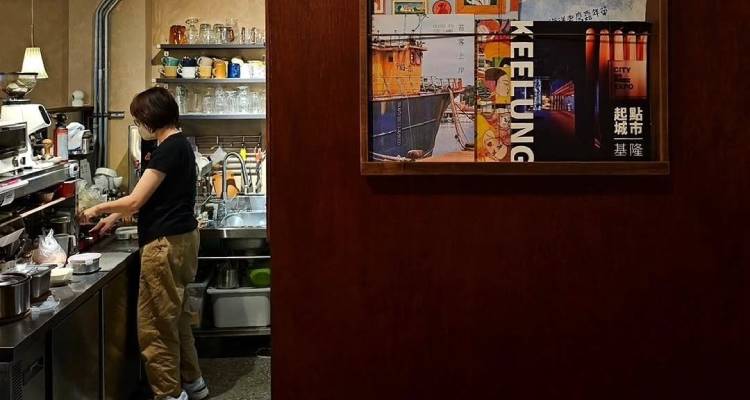 「二菊」不只是第三次轉身，更像是一段故事的續篇，帶著前兩次的記憶、味道與堅持，在新的地方再次生根。或許...下次再訪，兩位闆娘們也已經完全找到屬於自己的節奏；而我們，只要準備好胃口就好。而