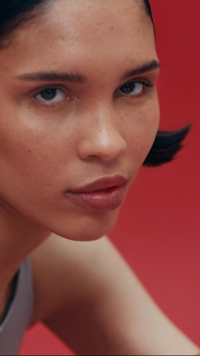 從一瓶潔膚露到完整的皮膚科護理方案，舒特膚不只是敏感肌的溫柔解方，更是將科學轉化為日常生活的典範品牌。