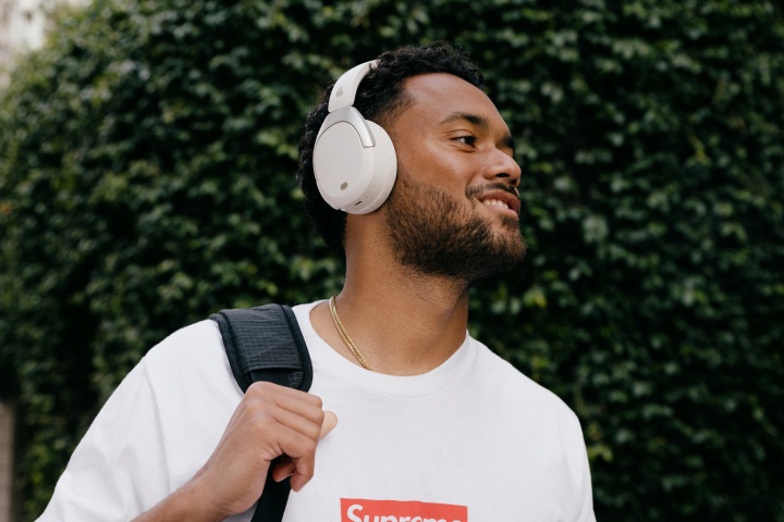 EDIFIER 推出全新 W830NB 無線降噪耳罩耳機！主動降噪搭配 94 小時超長續航，售價 $2,590 元