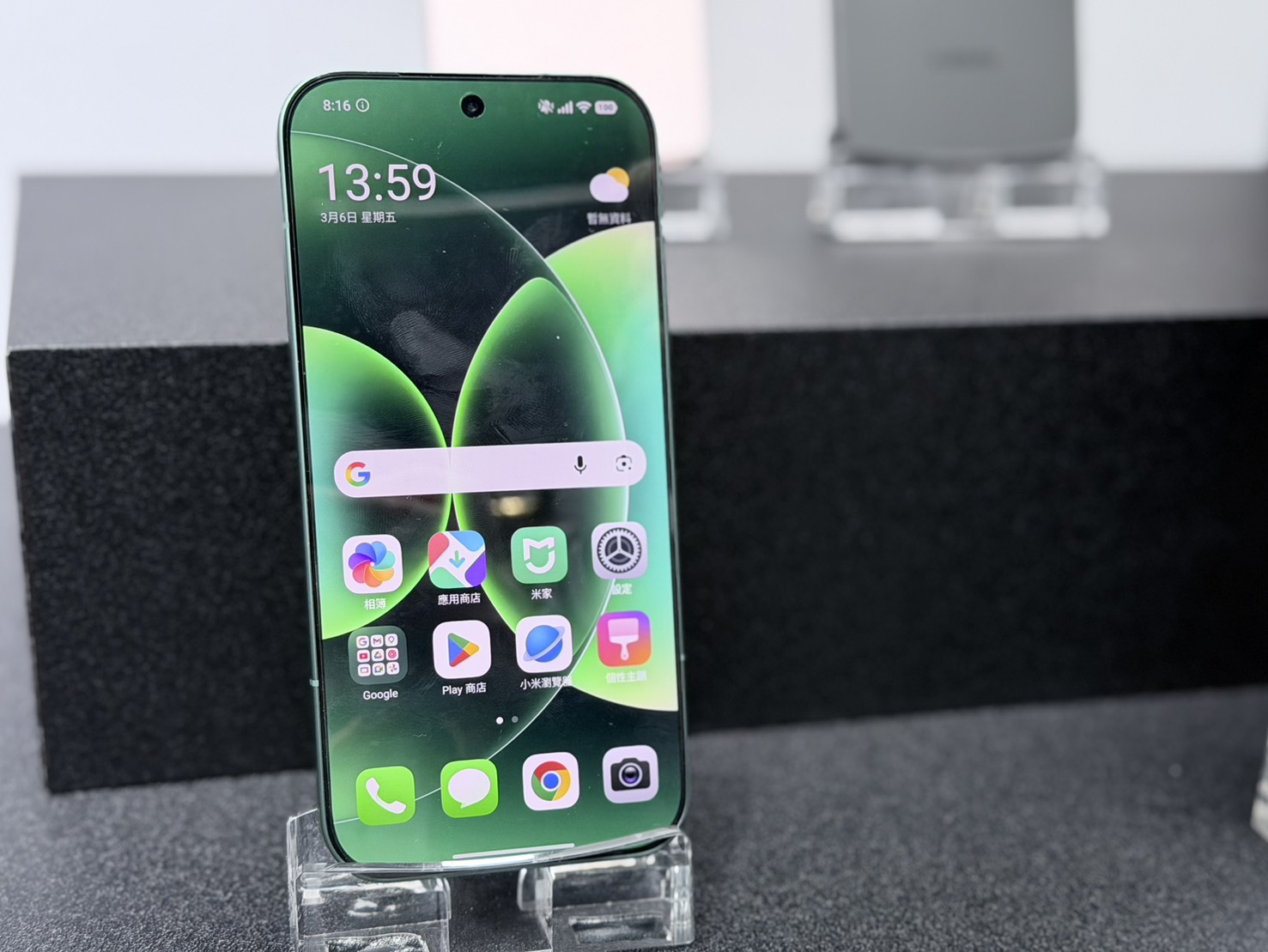 Xiaomi 17 Series 旗艦開賣 24,999 元起，Leica Leitz Phone powered by Xiaomi 限量登台