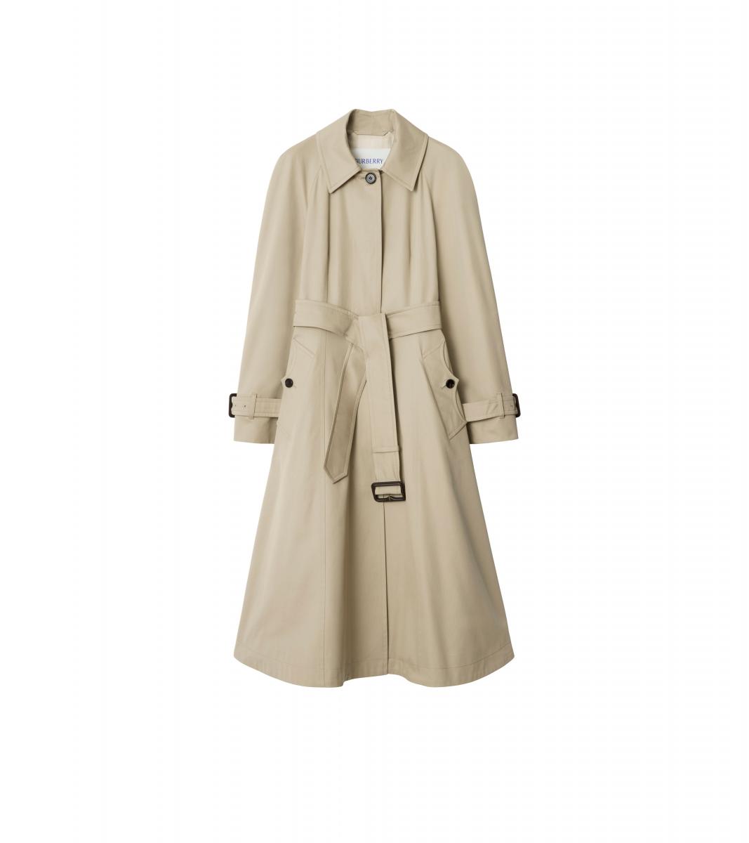 這款大衣運用較為輕盈的材質製作，並藉由散狀的下襬呈現出像是裙裝的版型，非常適合作為洋裝單穿。