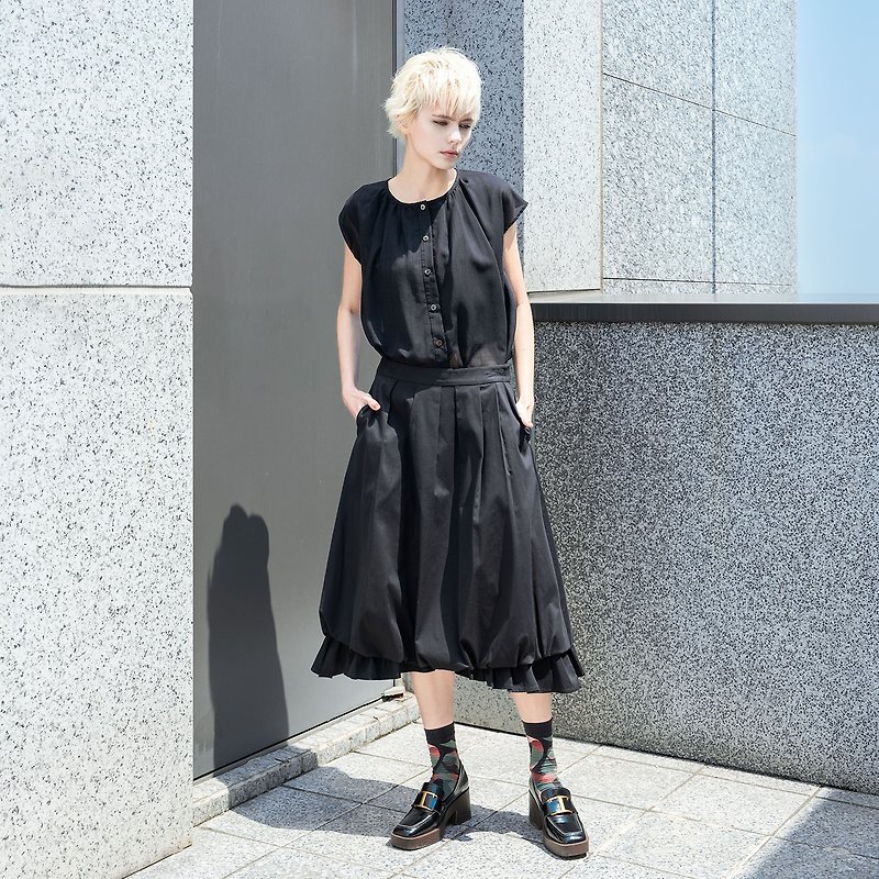 靈活荷葉尖襬花苞裙