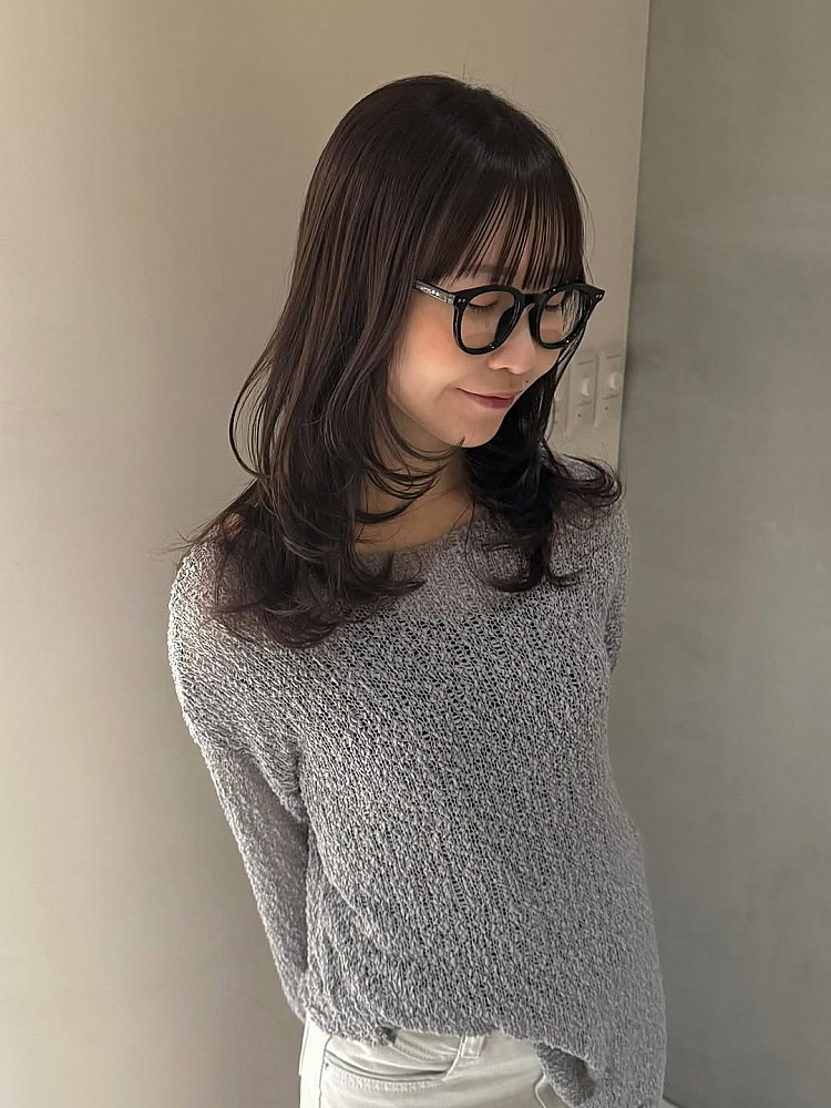 層次剪髮型推薦3：氣質內彎捲