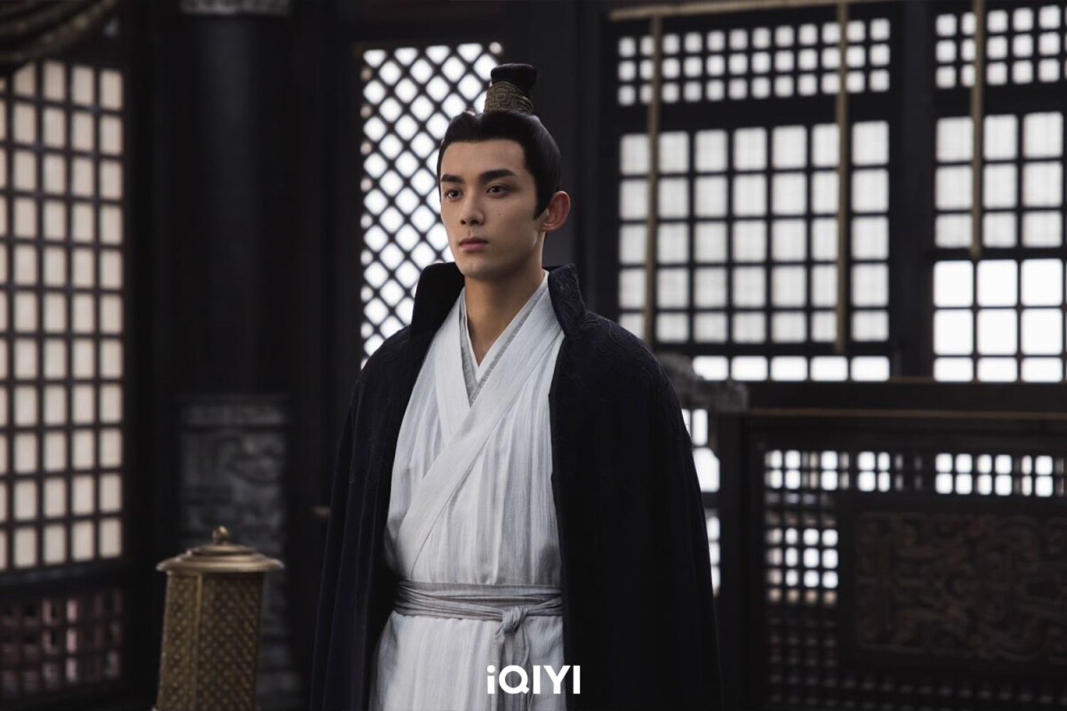 韓網熱議「比車銀優帥的陸劇演員」！肖戰、楊洋人氣高，他們因《致我們》系列紅遍海外