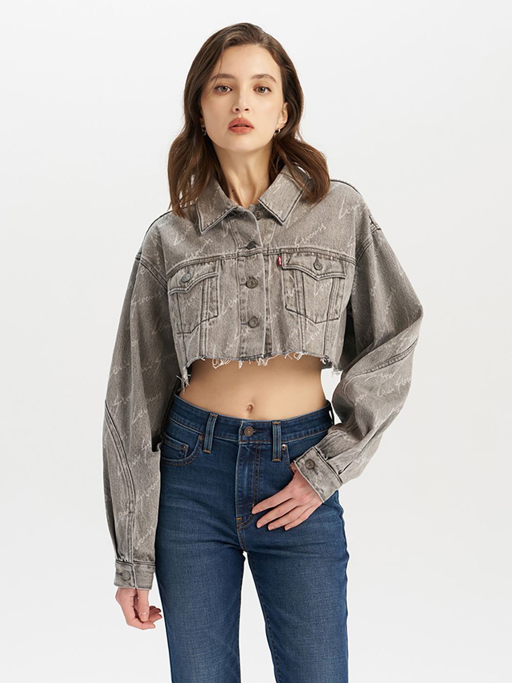 女款 牛仔外套 短版外套 草寫LOGO 單寧外套 熱賣單品