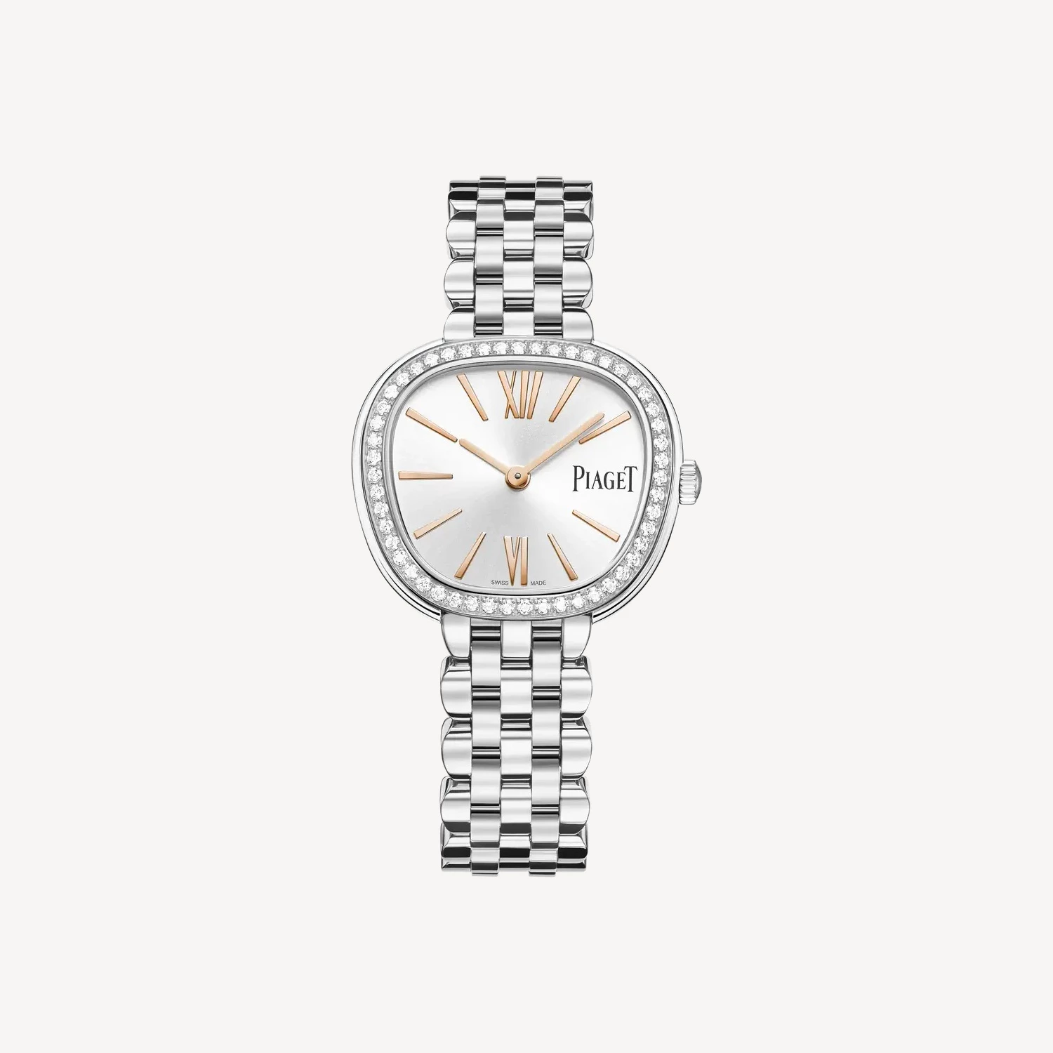 Piaget Sixtie 打破傳統腕錶對形狀的分類。梯形錶殼介於方與圓之間，線條帶有結構感，同時保留柔和過渡，呈現一種流動的幾何語言。錶圈鑲鑽與太陽緞面錶盤，使光線在不同角度下產生層次變化，讓視覺更加豐富。精鋼鍊帶延續錶殼的線條節奏，使整體設計更為完整。這款腕錶呼應1960年代自由與創新的精神，適合個性鮮明、不願被單一風格定義的女性。佩戴它，更像是在表達一種態度。
