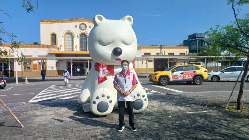 【阿里山接駁巴士】阿里山一日遊，阿里山接駁車讓你輕鬆玩阿里山兩天一夜不開車