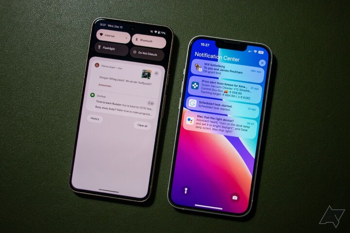 pixel-8-vs-iphone-13-notifications.jpg