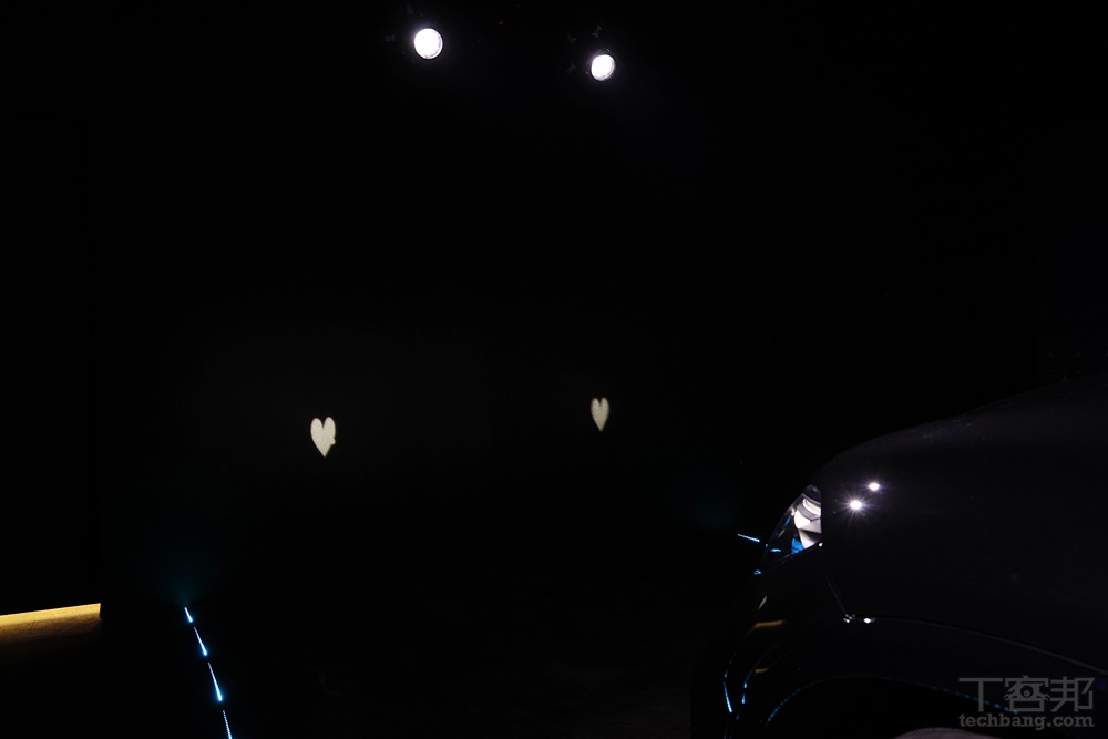 Mercedes Benz 五大聰明科技，自動停車、輔助駕駛、乘車五感升級