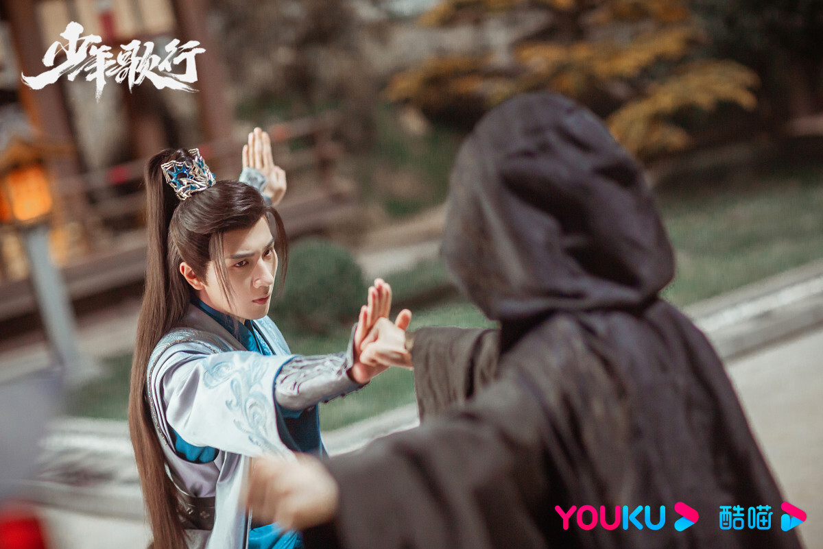 近三年優酷陸劇集均播放量TOP10！《墨雨雲間》第七，《偷偷藏不住》第三，冠軍真的火