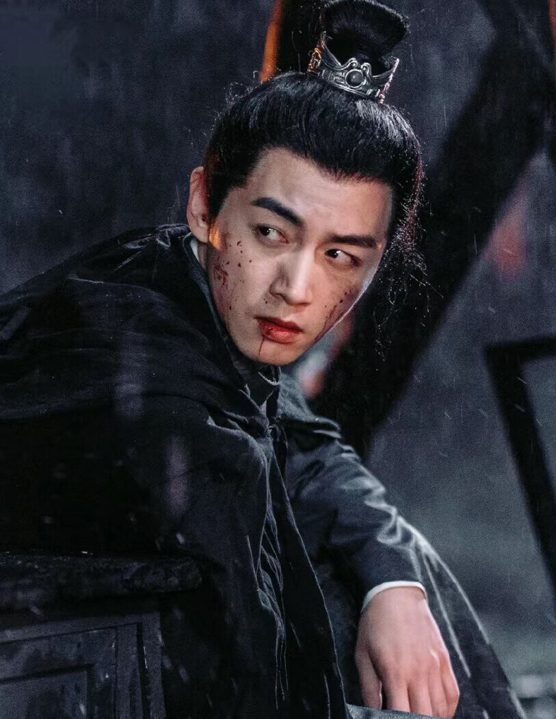 網議「近十年最帥」10位古裝劇男主角！肖戰、楊洋被提名，羅雲熙很仙，但呼聲最高是他