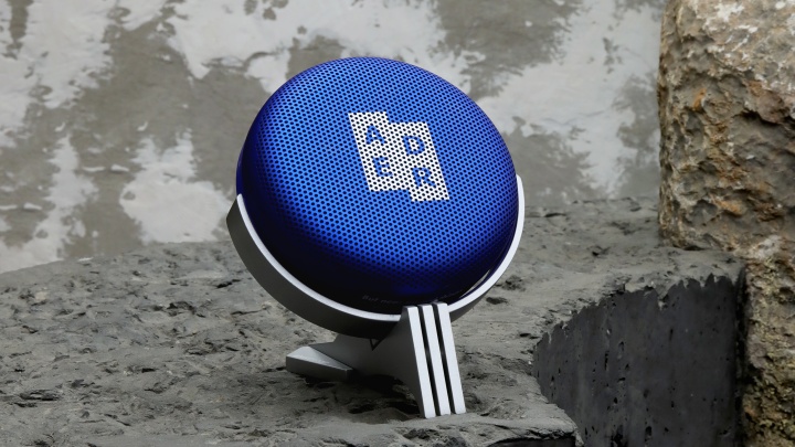 BANG & OLUFSEN 聯手韓潮牌 ADER ERROR 打造全新 Beosound A1 便攜式揚聲器，全台限量 2 件