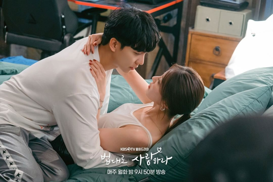 Line戲劇春節聲量排行榜TOP10！《我的大叔》第6，《愛愛內含光》第3，冠軍沒人比得過