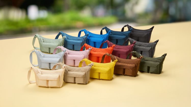 這款被暱稱為「Uniqlo最強贈品」的繽紛隨行包，深受年輕族群與實用派愛戴。