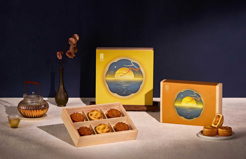 舊振南「映月禮盒」一次推出多款糕餅內容組合，即日起於舊振南全台實體門市與線上官網開放訂購。（圖／舊振南提供）