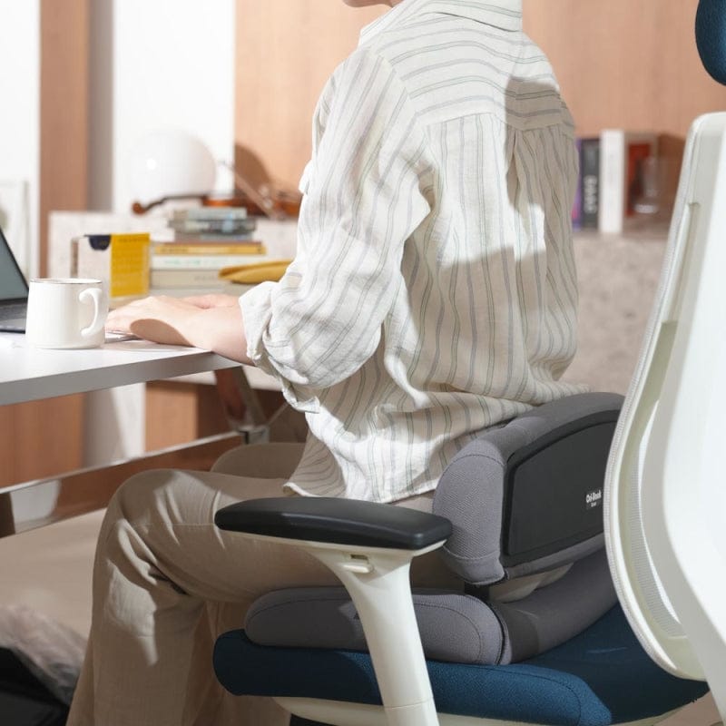 【預購】自然坐姿護腰坐墊 酒紅