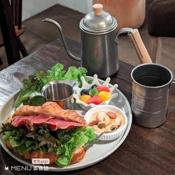 香酥誘人且帶著滿滿奶油香氣的可頌一吃就上癮，盤點全台六間超強可頌！