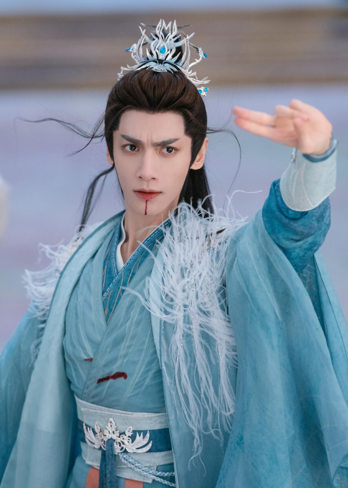 網議「近十年最帥」10位古裝劇男主角！肖戰、楊洋被提名，羅雲熙很仙，但呼聲最高是他