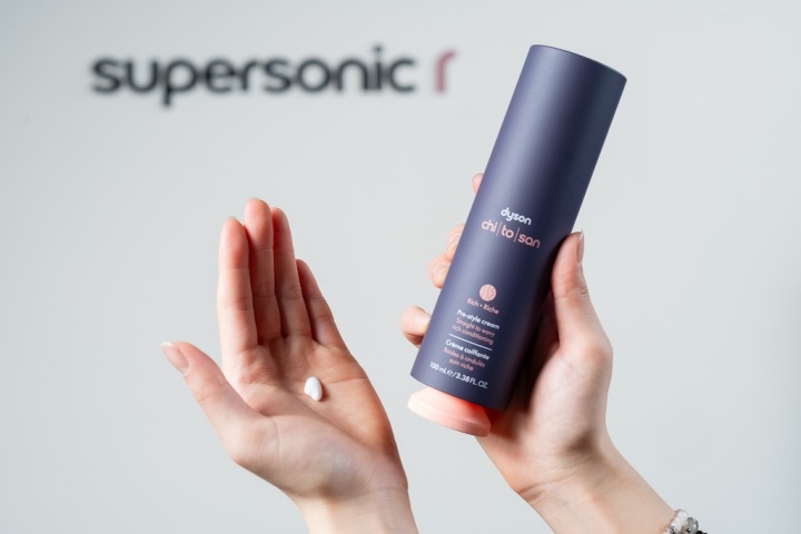 Dyson 最小、最快、最輕造型吹風機 Supersonic r 登台！首款美髮造型品 Dyson Chitosan 同步開賣