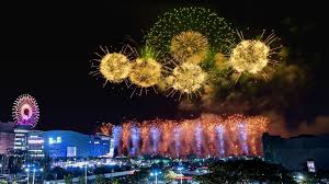 高雄市政府Kaohsiung City Government - ꒰ 2024高雄跨年12/31 18:30 夢時代登場 ꒱ #240秒升級版亞灣跨年花火獻上2024祝福ꔛ 亞灣跨年花火將時代大道路底「第90期市地重劃區」絢爛展演