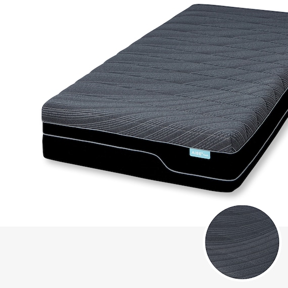 日本宜得利 (NITORI) 推出 AI 床墊，透過分析萬人數據提供最佳化睡眠支撐，要價 8 萬台幣