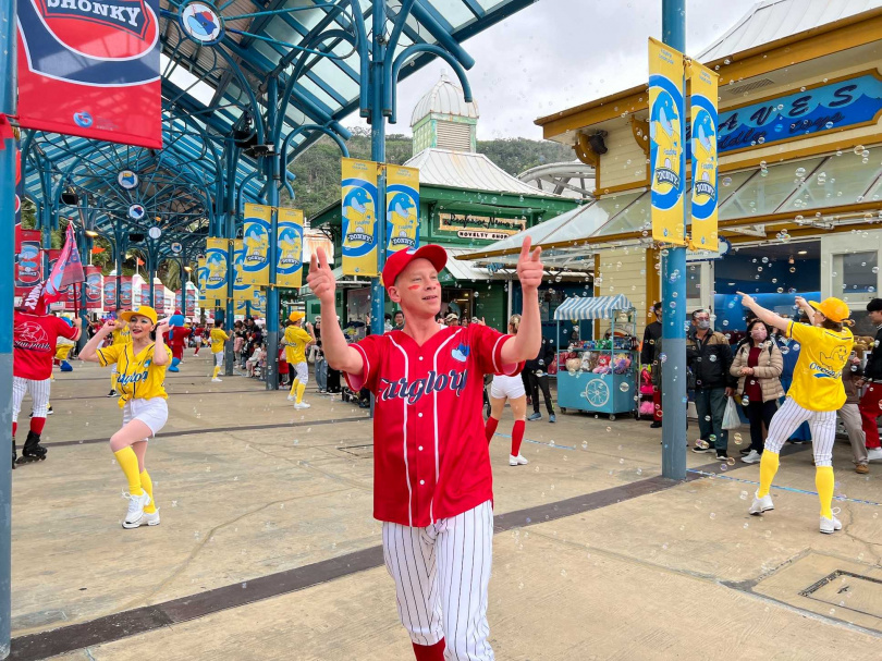 「HomeRun！青春全壘打遊行」。（圖／遠雄海洋公園提供）