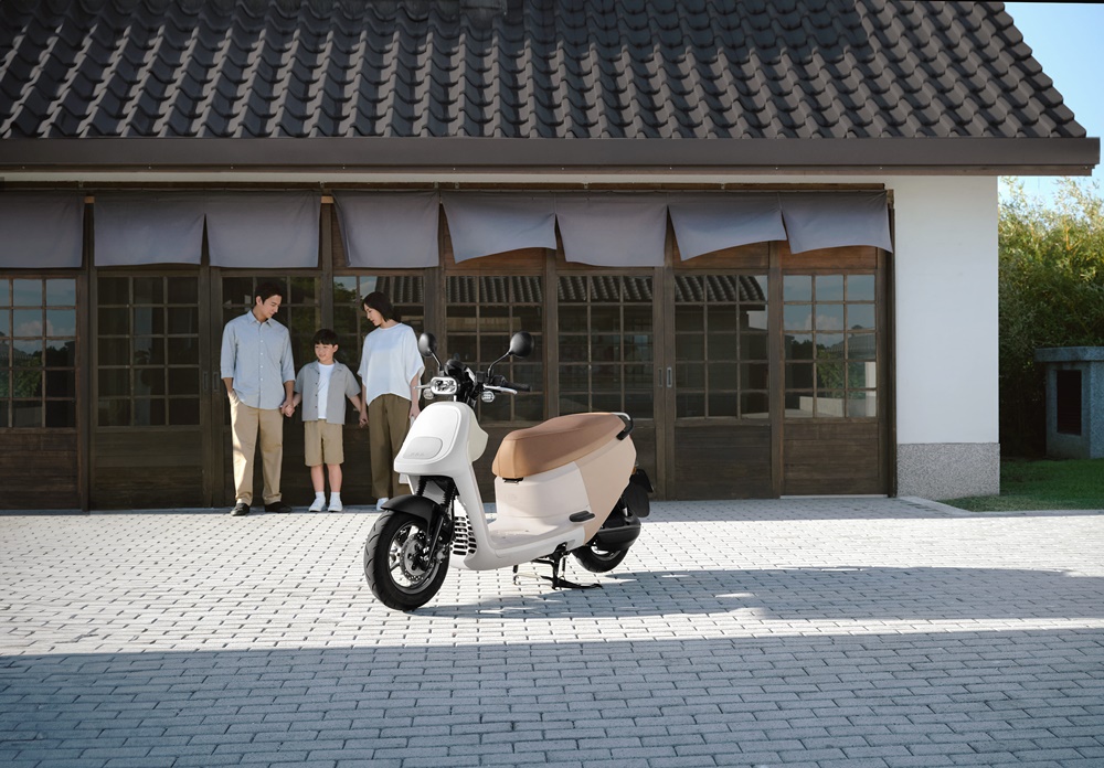 Gogoro x MUJI 無印良品聯名第二彈登場，VIVA XL ME 全新上市、$499 隨你騎超省資費方案限時回歸