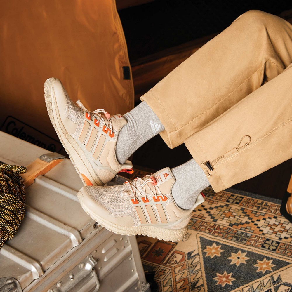 CNY X ULTRABOOST 1.0 ATR 跑鞋