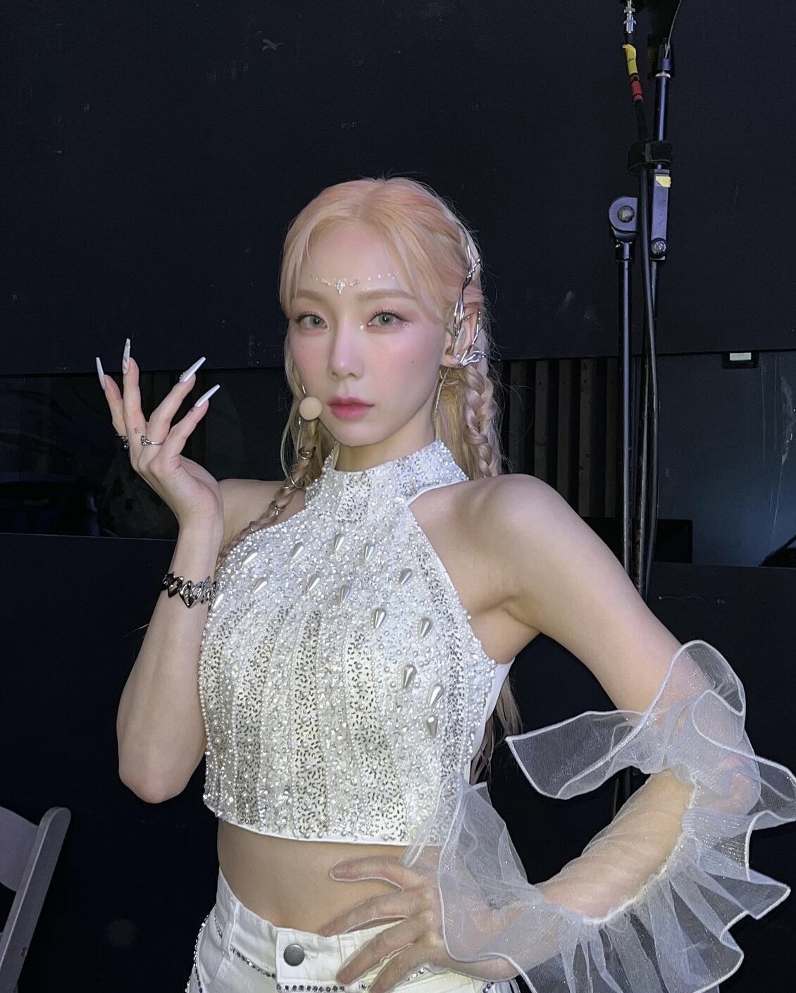 New Jeans Hanni金髮公主切超仙美翻網！盤點10位染金髮超驚豔的Kpop女idol！