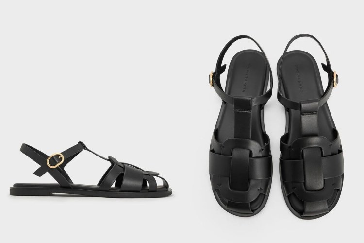 小CK黑色編織涼鞋，商品價格 NTD 1,890。