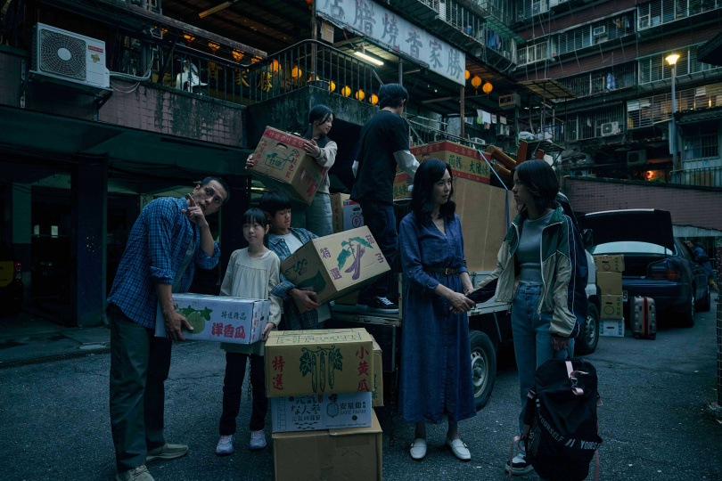 天心再度詮釋多子之母，笑稱像帶足球隊。（圖／威視電影）