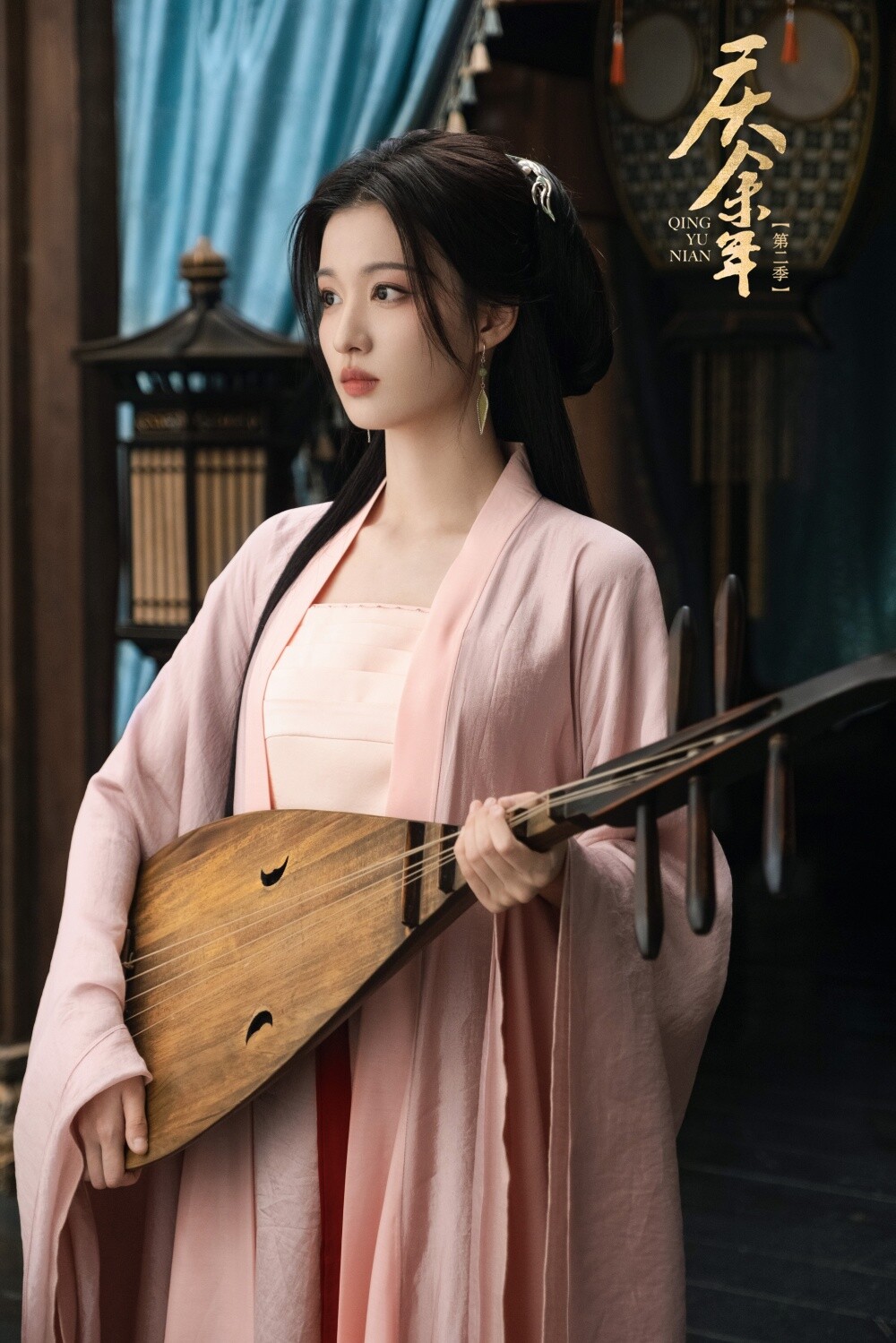 陸劇《慶餘年2》演員古裝vs時裝！張若昀比第1季上相，李沁仙氣，辛芷蕾、宋軼時裝也美