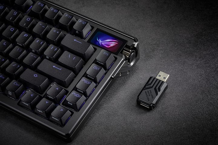 ROG 首款鋁合金電競機械鍵盤 Azoth Extreme 上市！建議售價 16,490 元