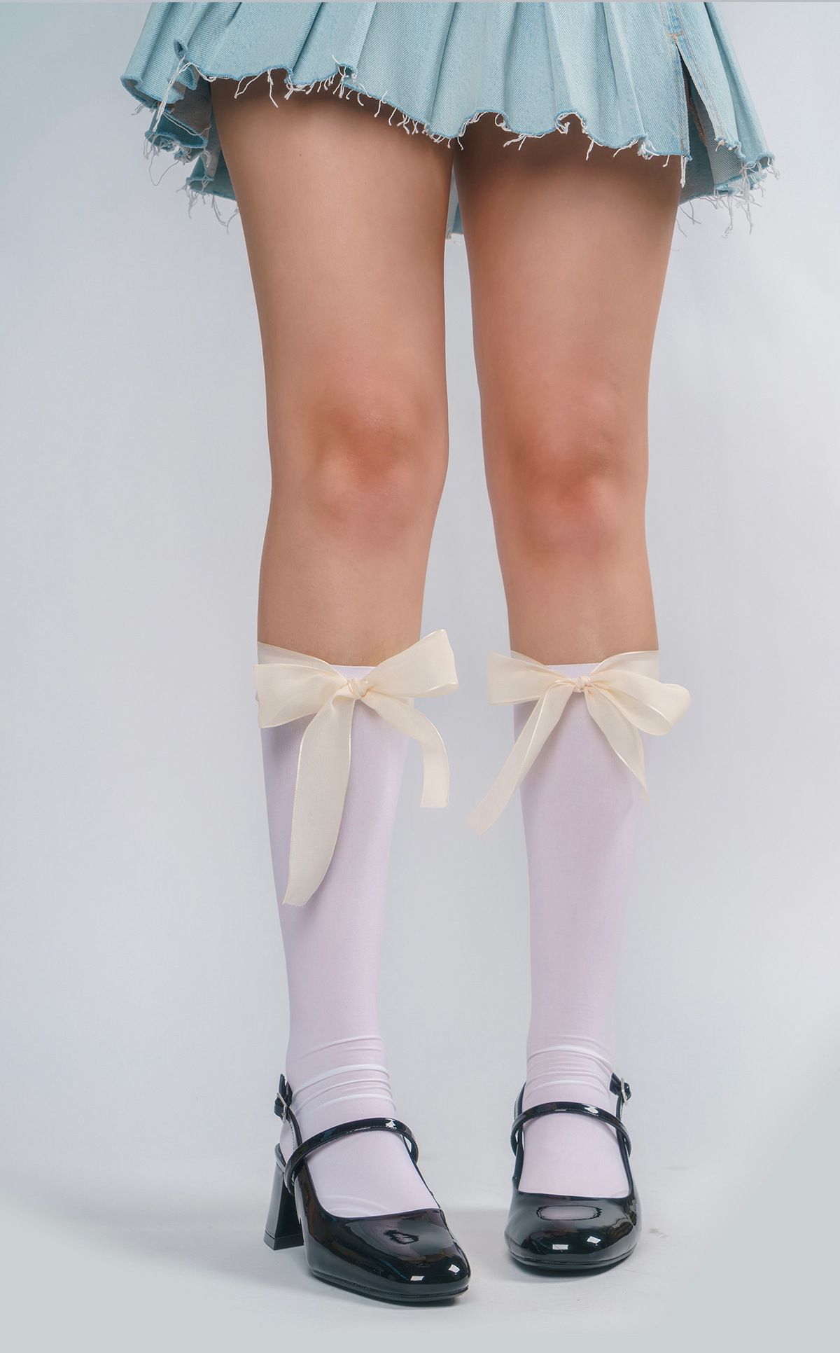 meminn Ribbon Wrap Knee Socks