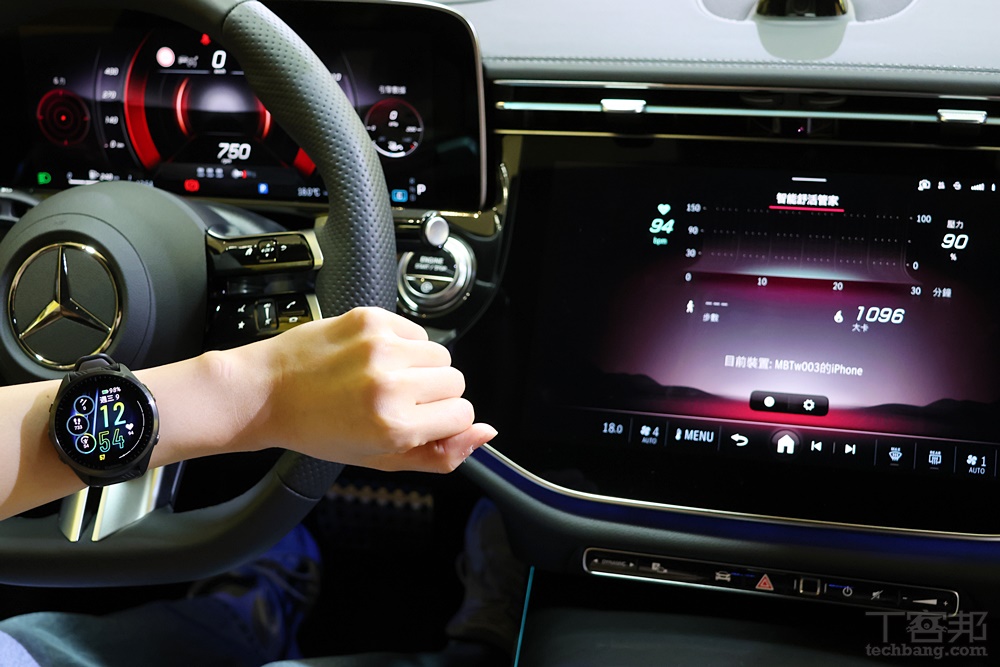 Mercedes Benz 五大聰明科技，自動停車、輔助駕駛、乘車五感升級