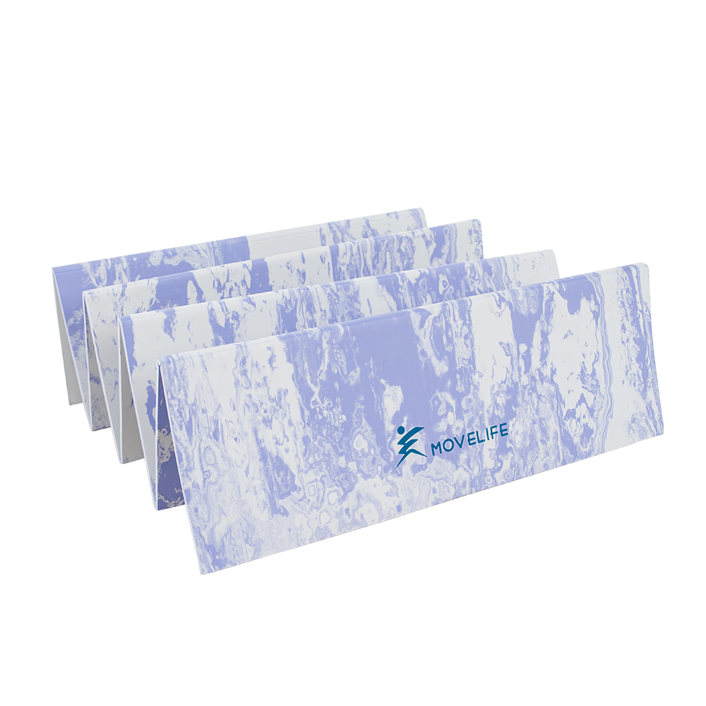 【MOVELIFE】折疊瑜珈墊(178x60cmx8mm-NR天然橡膠-台灣製)-紫藍迷彩-送提袋