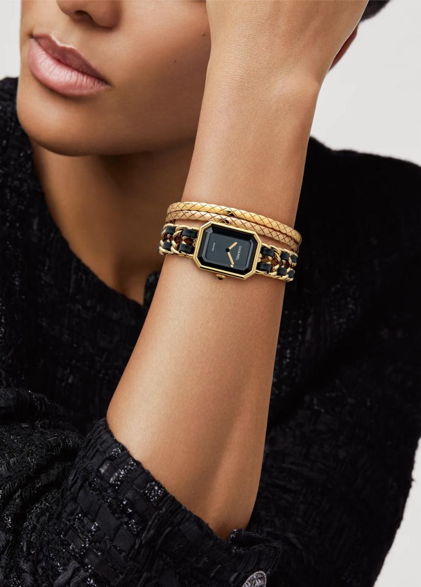 Coco Crush 之所以能成為人生第一件香奈兒珠寶，不僅因為它設計經典、價格相對親民，更在於它背後承載的品牌精神。