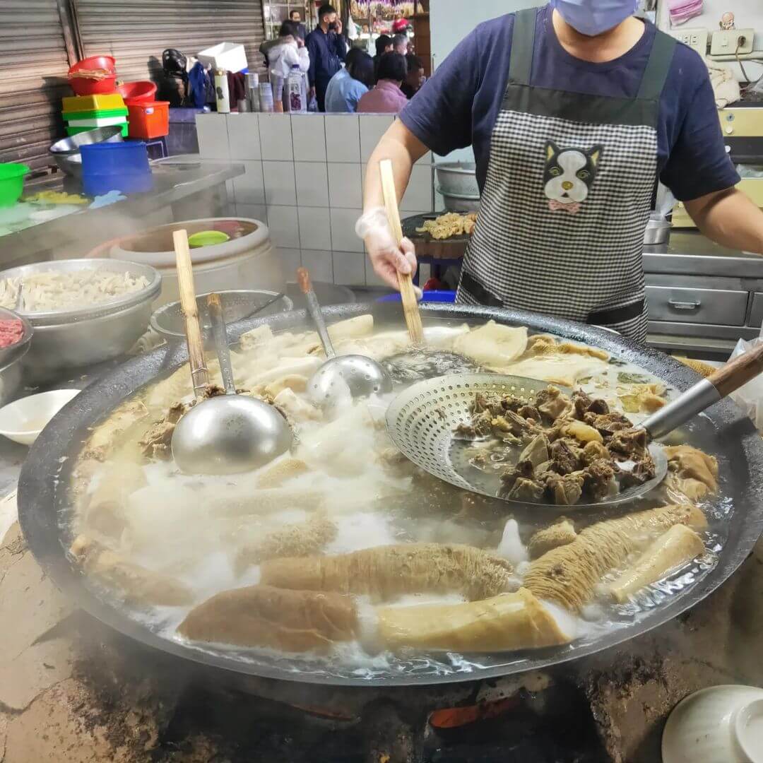 嘉義美食|王媽媽牛雜湯