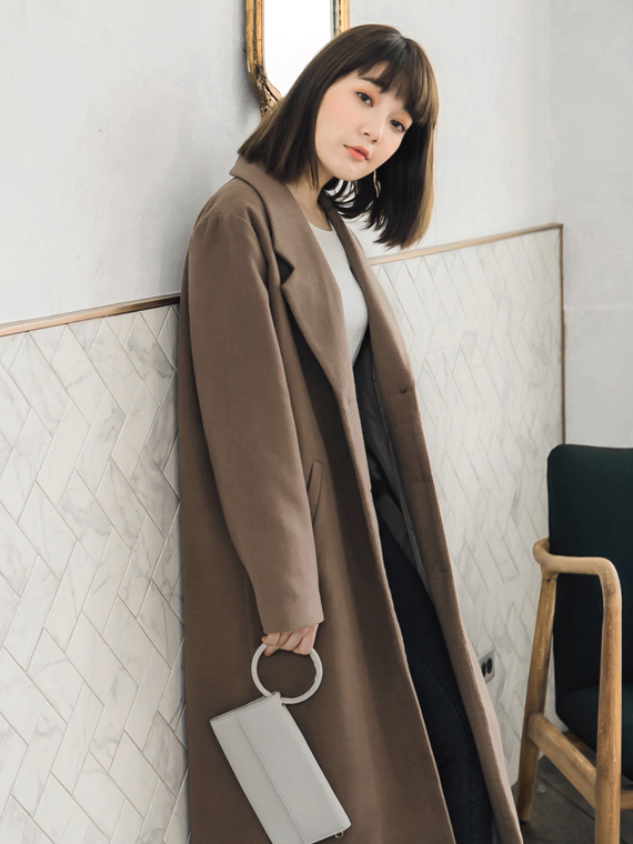 韓系質感毛呢保暖翻領口袋長版大衣外套