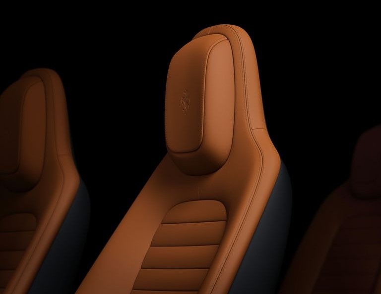 Apple 前首席設計師 Jony Ive 操刀！法拉利首款電動車 Ferrari Luce 內裝曝光