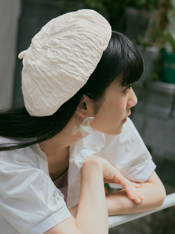 質感絨面皺皺感貝蕾帽